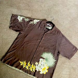 Tommy Bahama XL men’s shirt